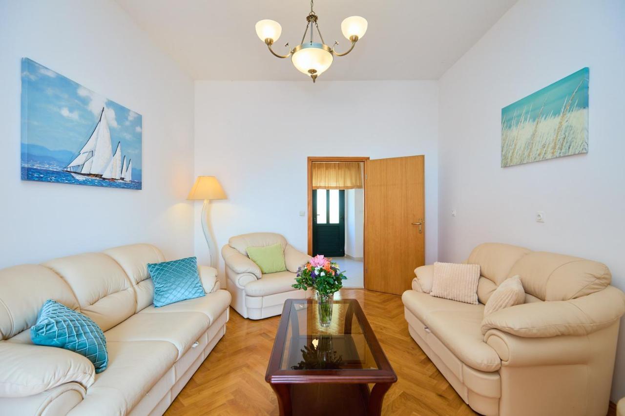 Apartman Ani Mlini Exterior photo